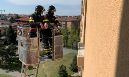 Vigili del Fuoco con l’autoscala fino alla Pediatria
