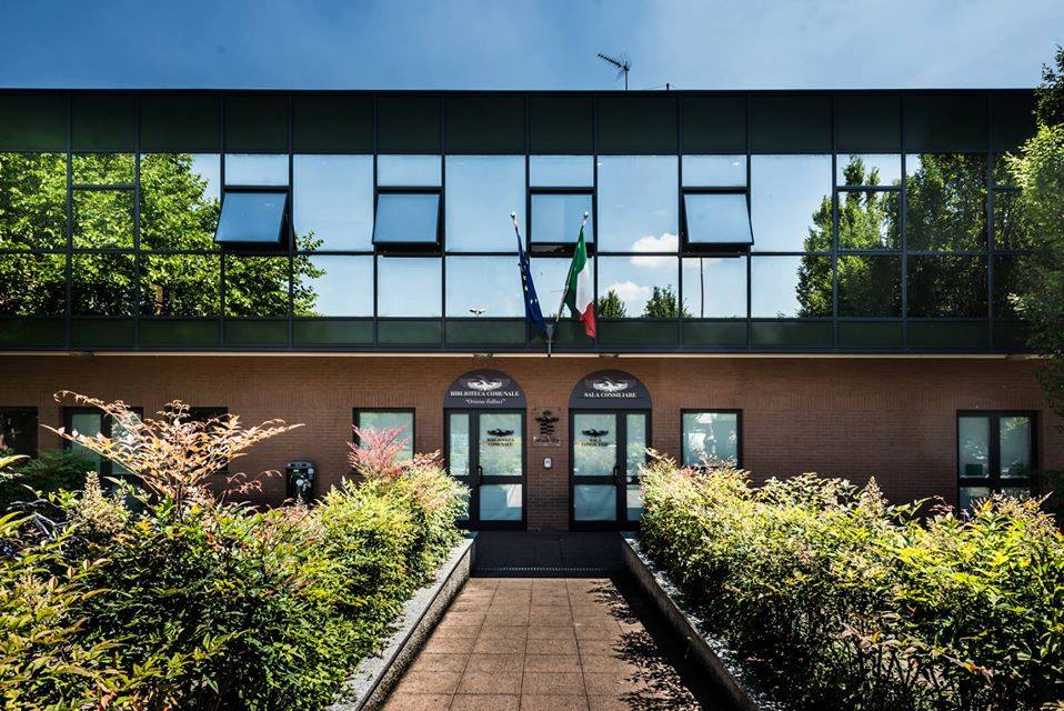 Prestiti a sorpresa nel weekend ed eventi online a maggio