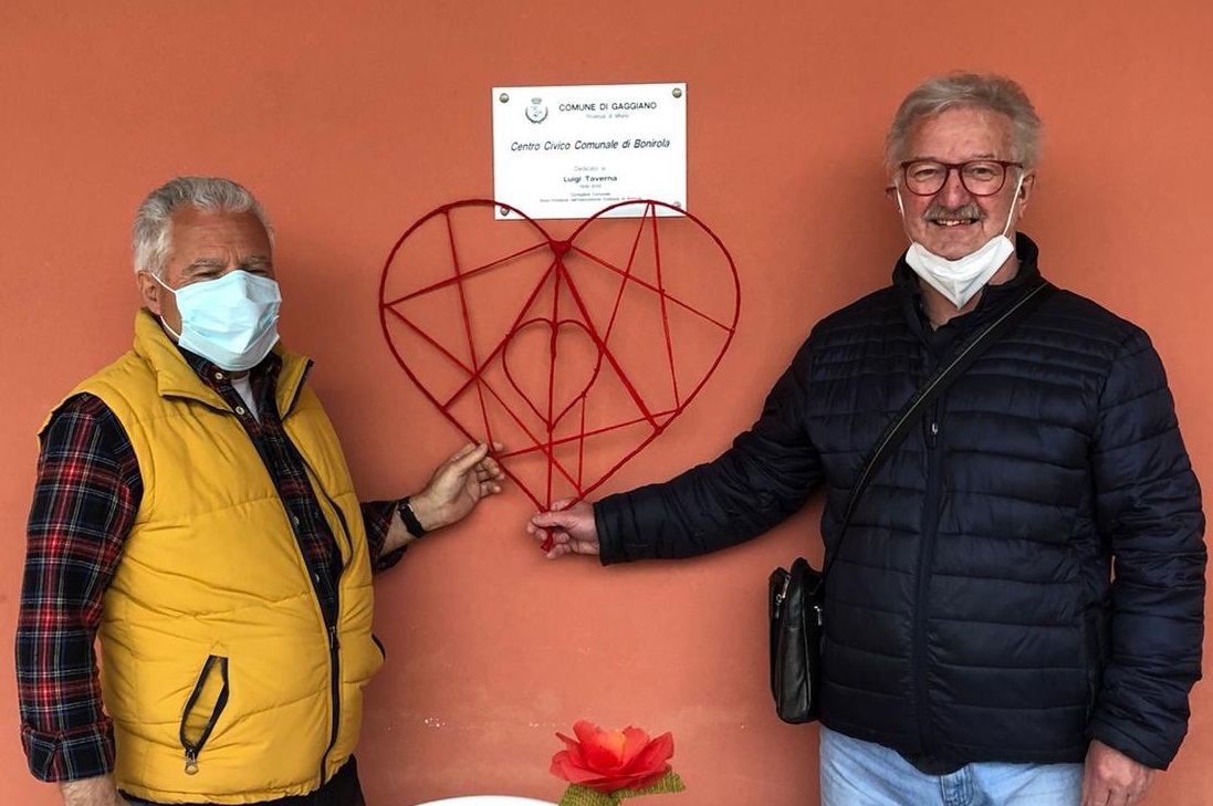Gaggiano, i fili rossi  di Pro loco diventano opere d’arte