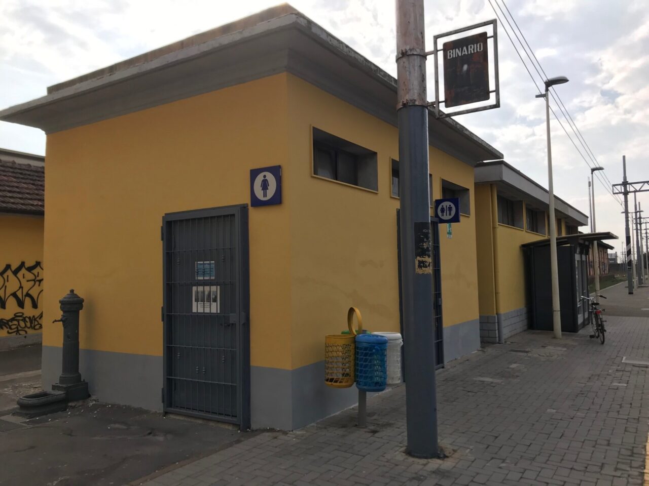 Stazione di Legnano, i bagni riaprono dopo due anni e mezzo