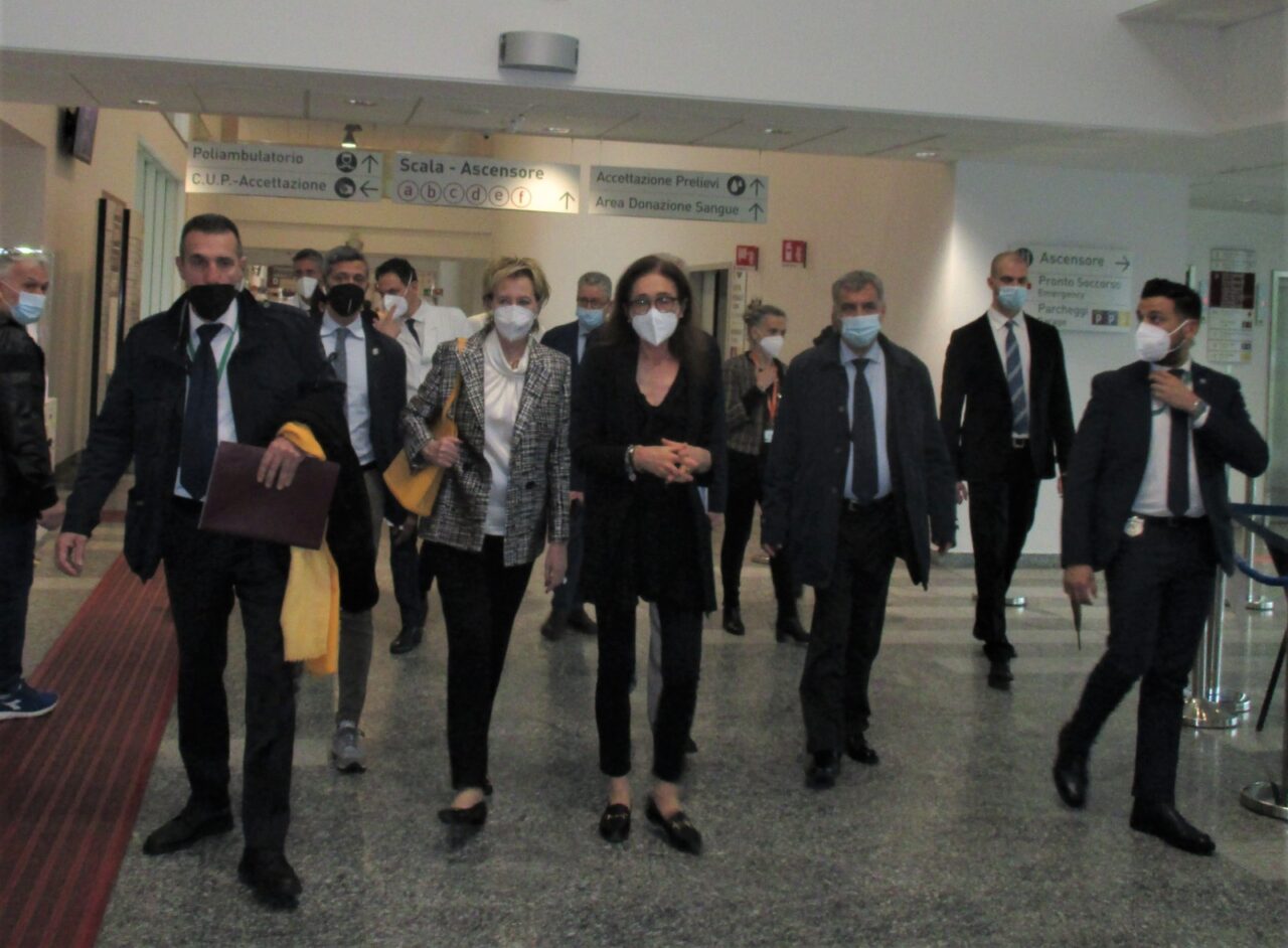 L’assessore Moratti in visita all’ospedale di Garbagnate