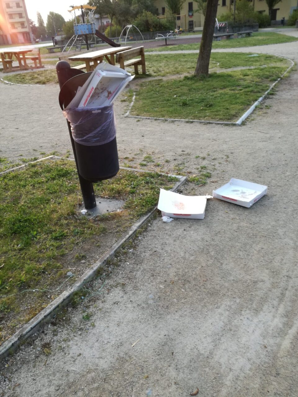 “Urla e vandalismi in piazza: ora basta”