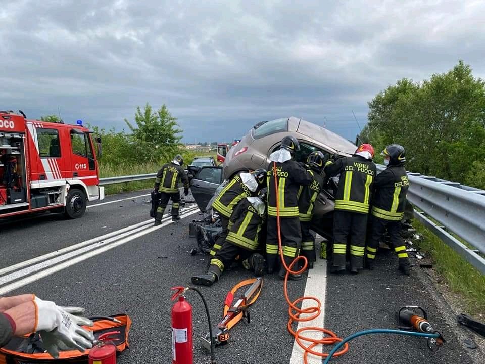 Dopo il gravissimo incidente, la Statale riapre al traffico