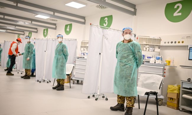Vaccini anti Covid per le aziende in Lombardia: si attende il via libera del Commissario Governativo