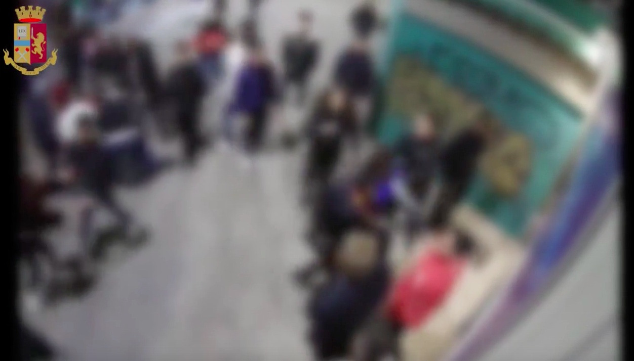 Lesioni gravissime ai danni di coetanei: individua una banda di giovani violenti 