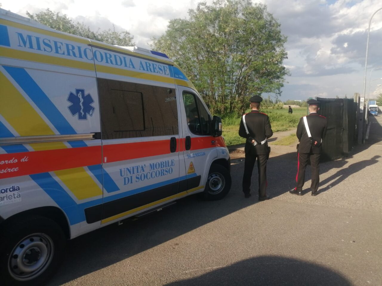 Rinvenuto un cadavere in una zona boschiva