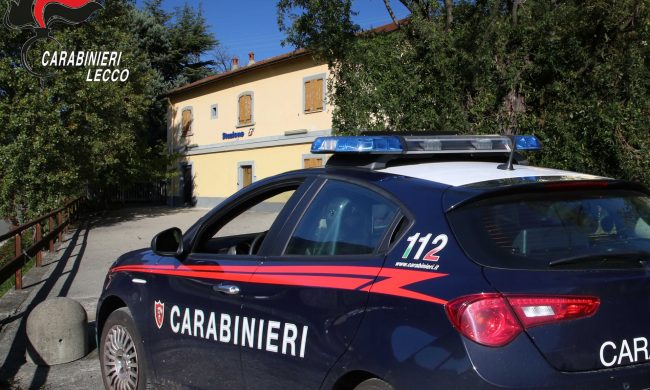 Esce di casa all’alba per andare a scuola ma sparisce nel nulla: ricerche in corso per una 16enne scomparsa