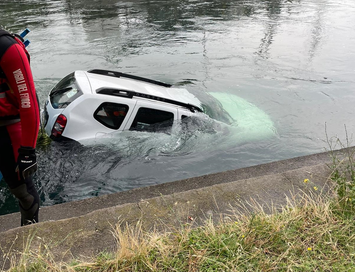 Ritrovato il conducente dell’auto finita nel Naviglio