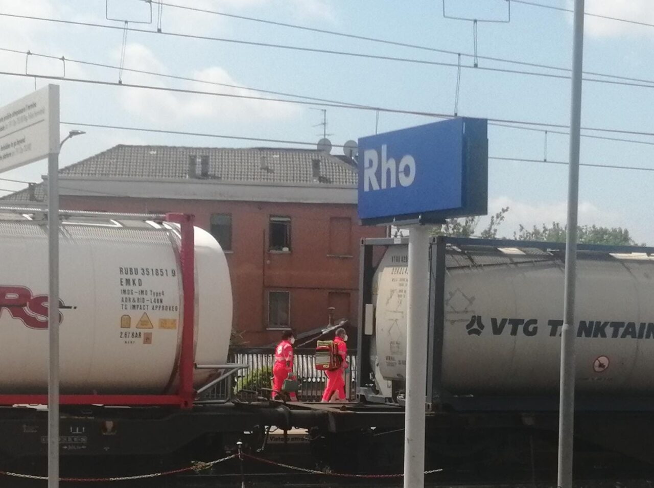 Travolto dal treno, anziano muore alla stazione