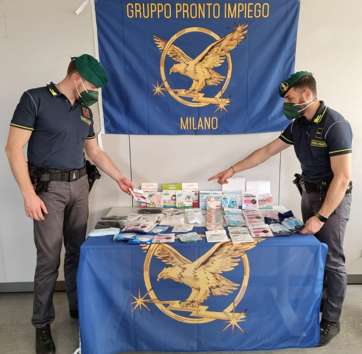 Sequestrate 100mila mascherine contraffatte