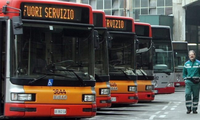 Iniziato lo sciopero di 24 ore dei mezzi