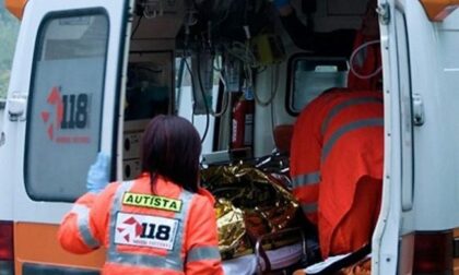 Cade dal pianale del camion: 47enne in ospedale