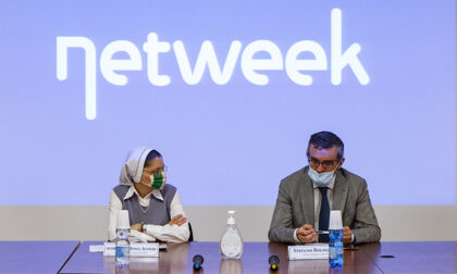 L'assessore Bolognini e suor Anna Monia in visita alla sede Netweek per parlare di futuro dei giovani 