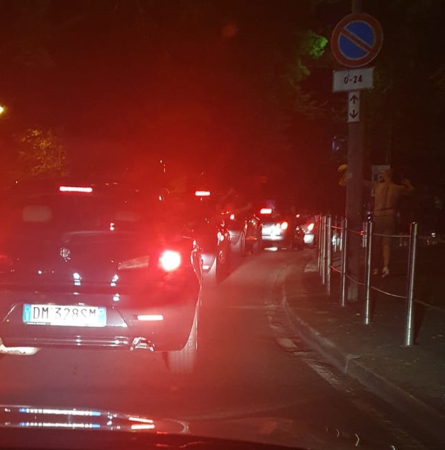 Trionfo azzurro, 5mila persone in festa a Legnano: traffico bloccato