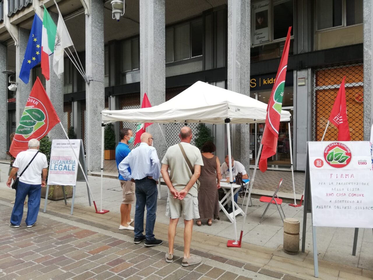 Eutanasia legale, Rho Casa Comune raccoglie le firme