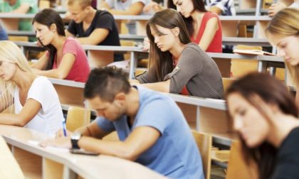 Vaccinazioni Covid, dal 16 agosto agende prioritarie per gli studenti universitari