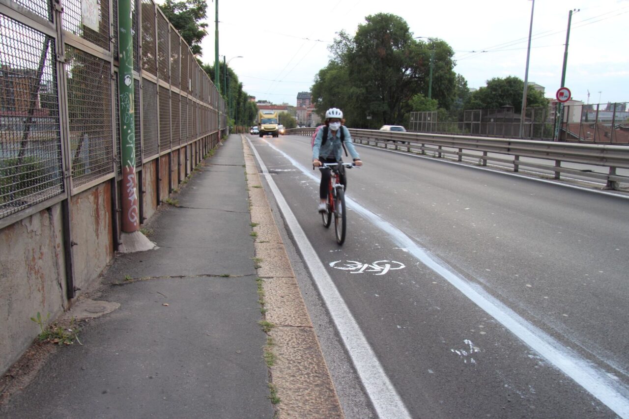 La Bicipolitana in città fa rallentare le auto