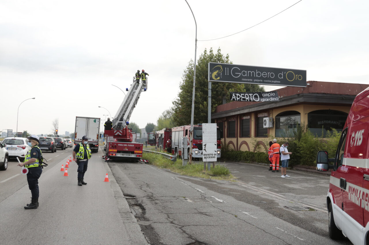 Incendio al ristorante: si indaga sulle cause