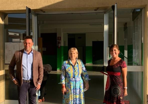 Una nuova preside all’Istituto Falcone e Borsellino di Castano Primo