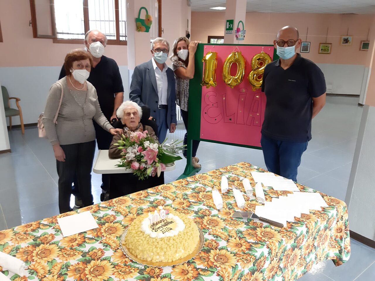 Parabiago festeggia la sua donna più longeva: Elia Buchetti spegne 108 candeline