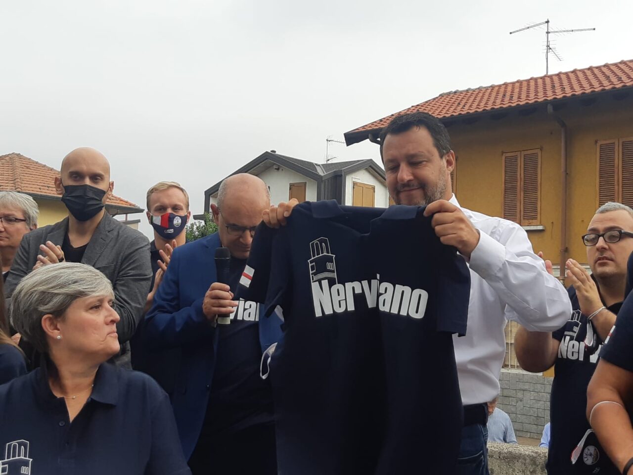 Salvini accende la piazza di Nerviano