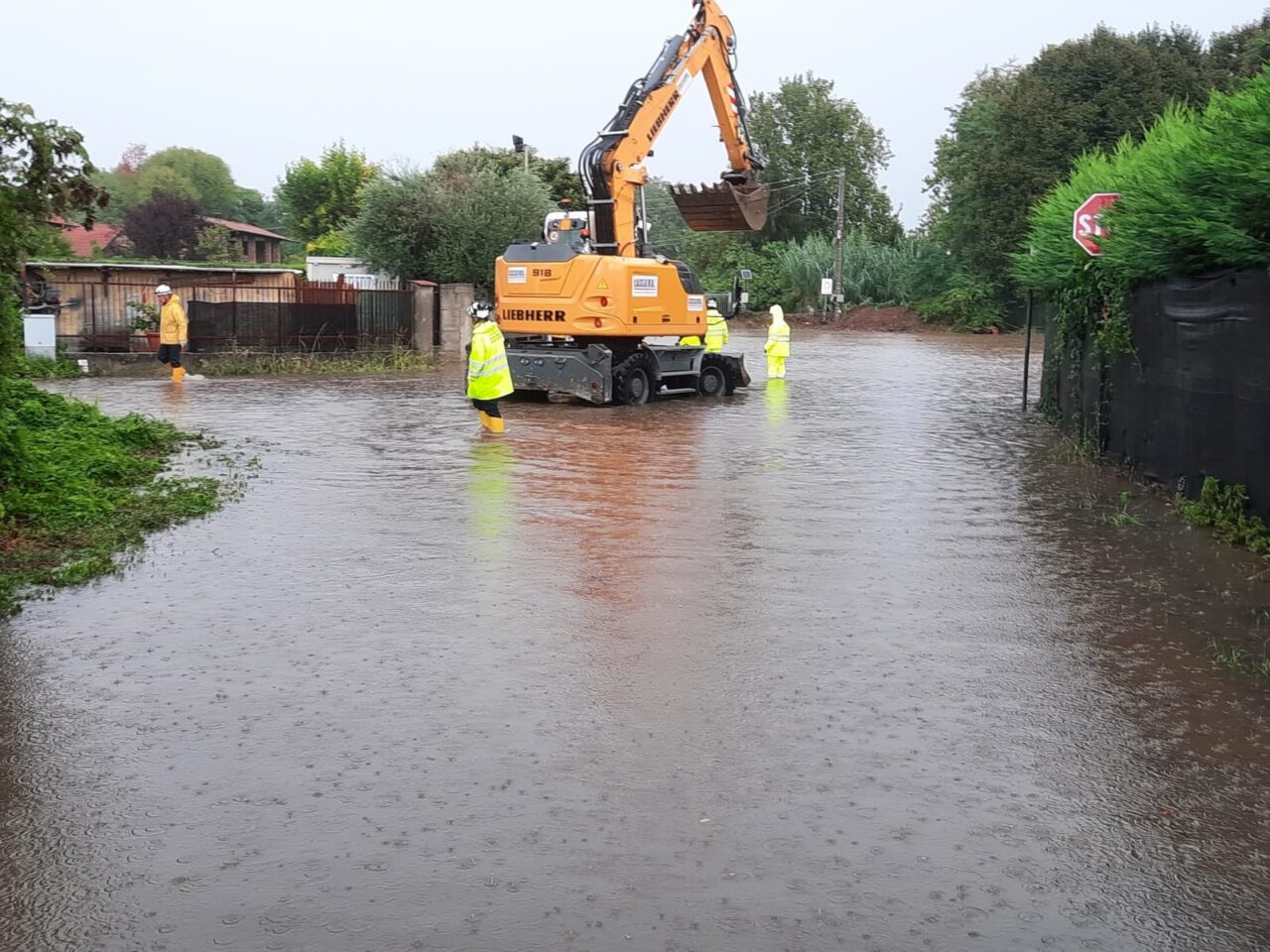 Le Cascinette di Canegrate sono sott’acqua: famiglia evacuata