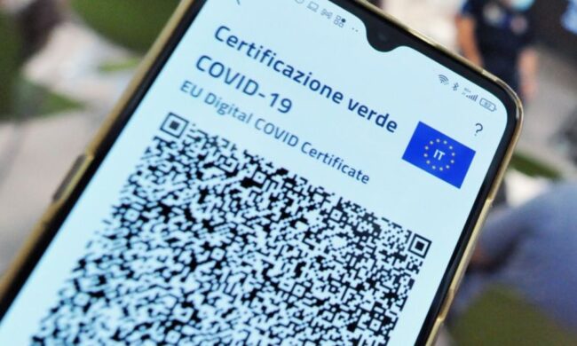 No Green pass: il giornalino della Parrocchia a favore dei manifestanti
