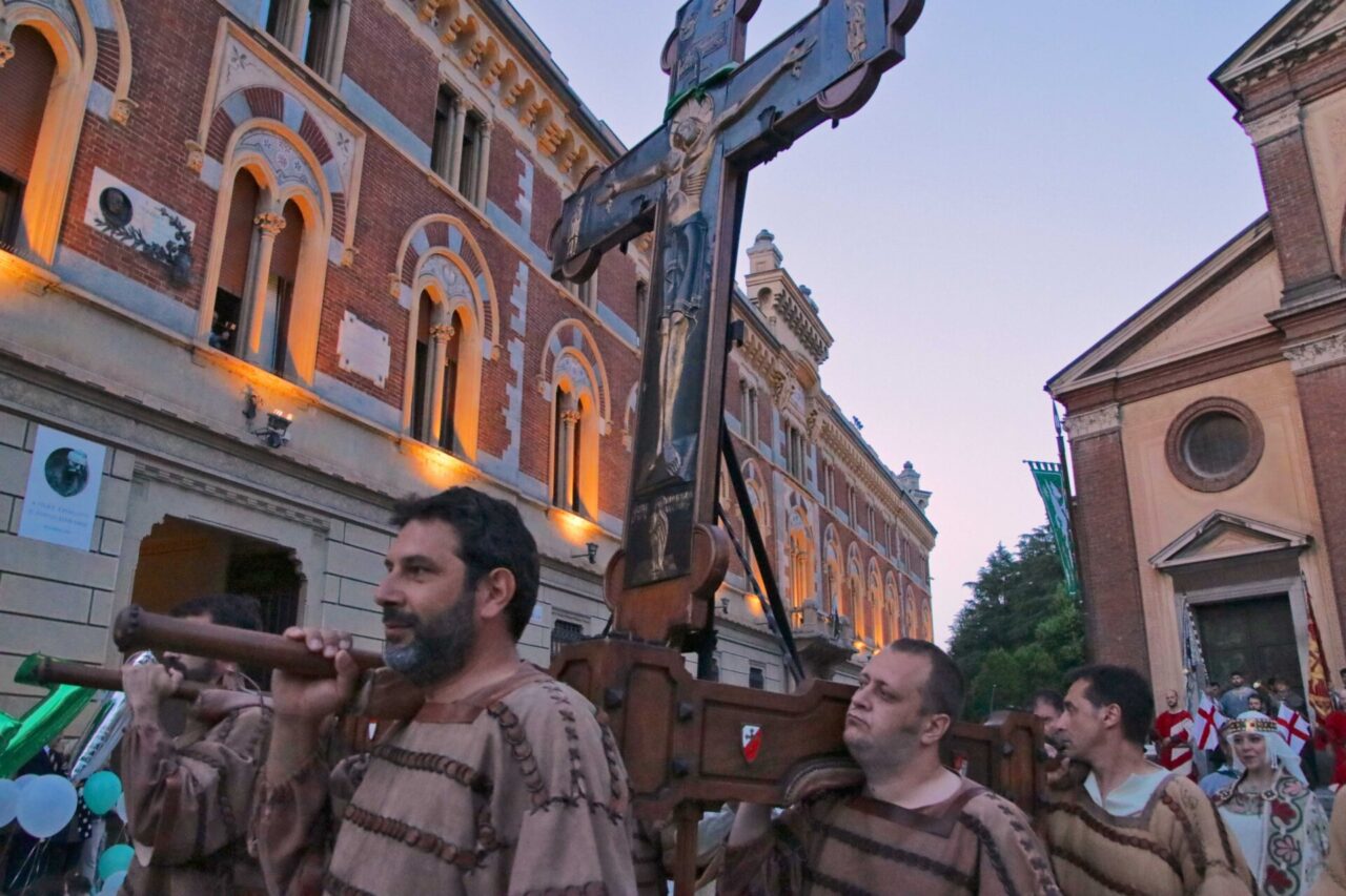 Il Palio 2021 si chiude con la Traslazione della Croce