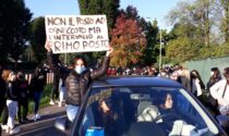 Studenti in protesta: "Niente intervallo e difficoltà a tornare a casa"
