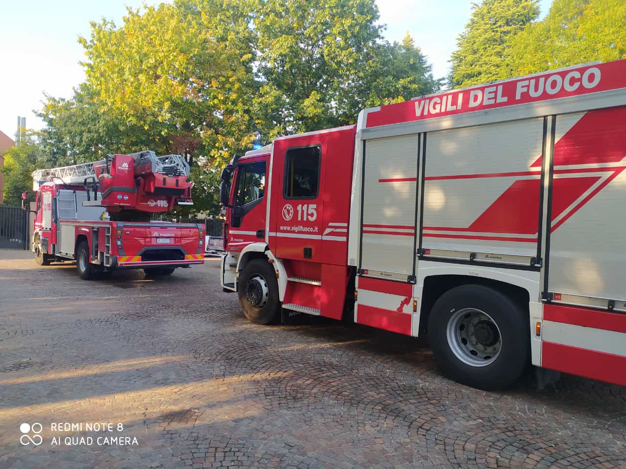 Principio d’incendio: Vigili del fuoco in azione