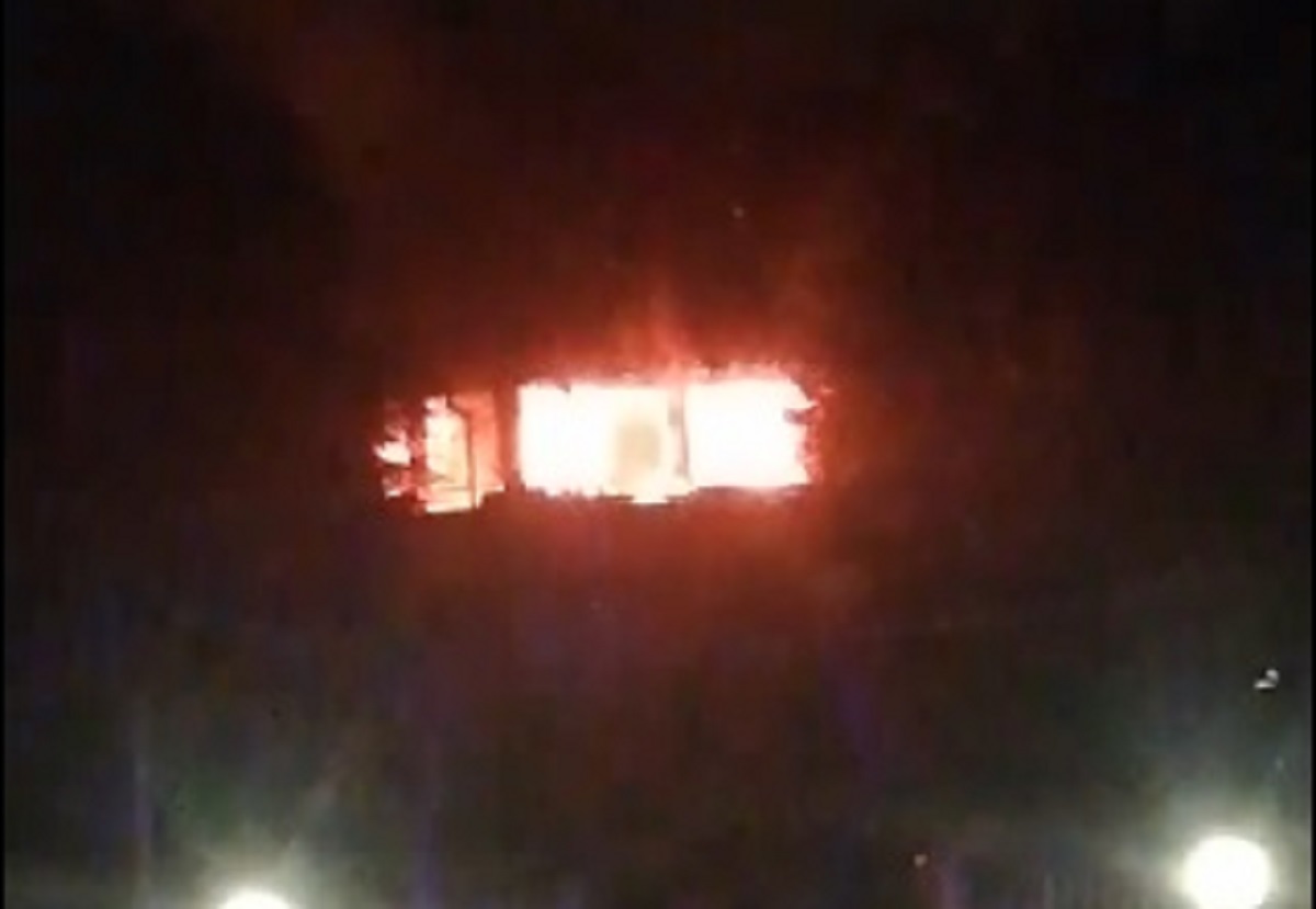 Palazzina a fuoco a Cusago, il Comune sostiene la famiglia