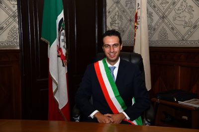 Toto giunta, il Pd punta sulle donne,  2 posti a + Rho e  uno a Rho e frazioni