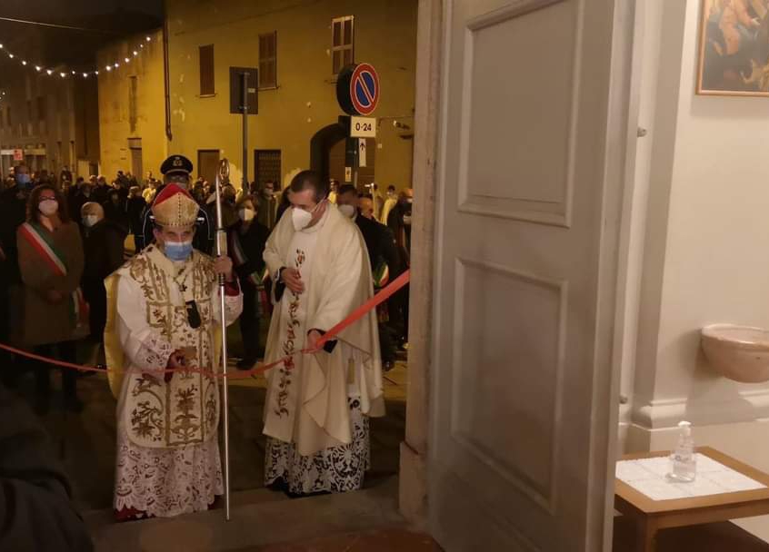 Inveruno, l'Arcivescovo Delpini in visita per i 120 anni della dedicazione della chiesa parrocchiale