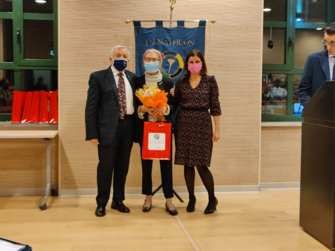 Premio al merito a Carmen Galli