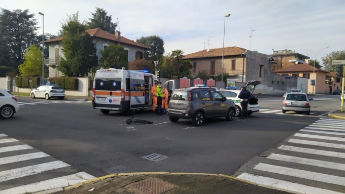 Codice rosso a Bollate, ragazzo cade in monopattino