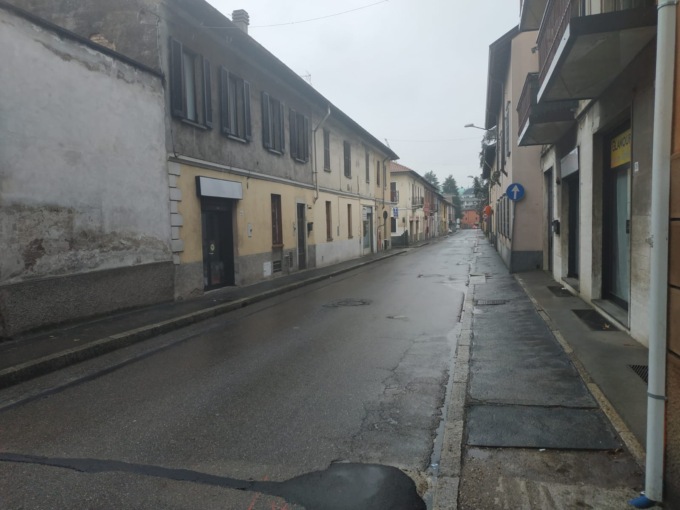 Bicipolitana in via Volta: i lavori inizieranno solo al termine dei saldi invernali