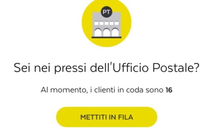 Poste italiane, da oggi basta code con l'app che verifica l'affluenza e prenota il turno