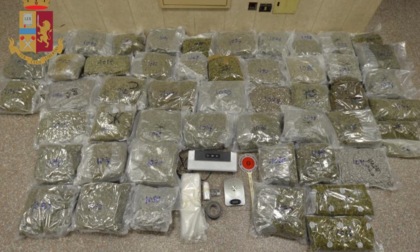 Sessanta chili di droga e 60mila euro in contanti: quattro arresti