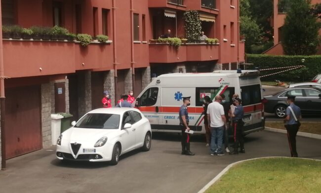 Femminicidio ad Arese: la moglie fu soffocata dal marito