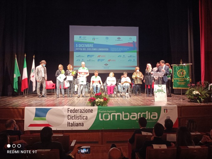 I campioni del pedale a Legnano per la Festa del ciclismo lombardo