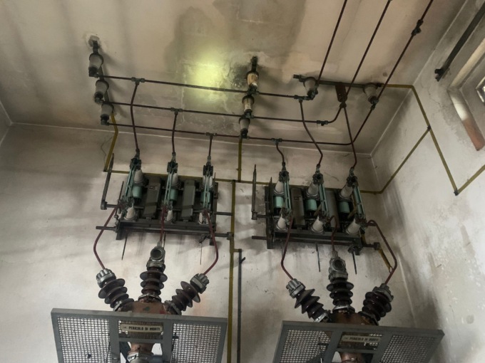 Esplode una cabina dell’Enel