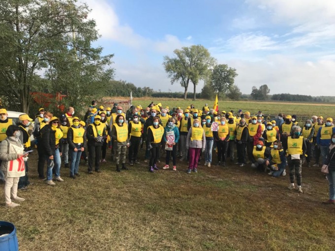 Tutti intorno al tavolo per discutere del Parco del Roccolo