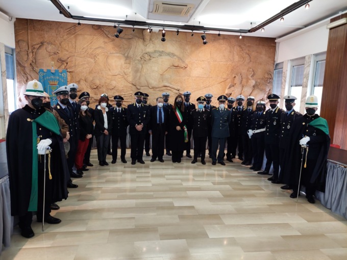 Parabiago celebra San Sebastiano: il giuramento dei nuovi agenti
