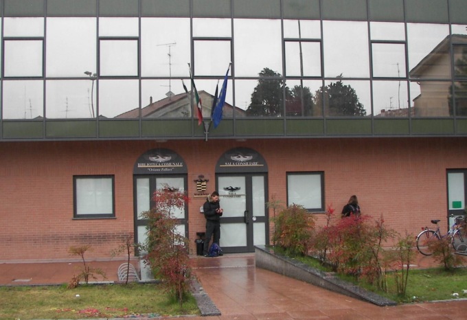 Problemi di collegamento e assenze, rinviato il consiglio comunale