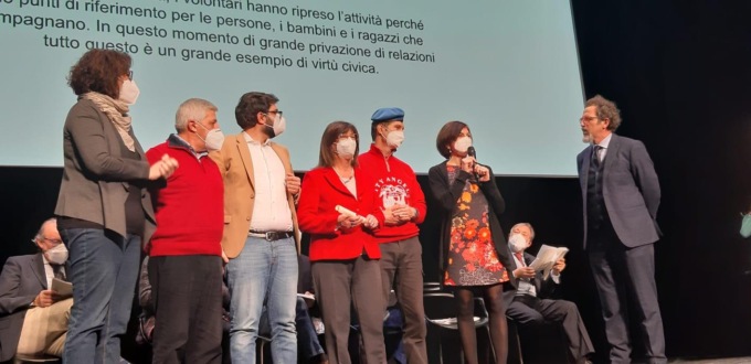 “Pensionati per la città” premiati con il Panettone d’oro