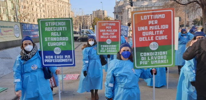 Sciopero degli infermieri: “Ci avete messo in ginocchio”