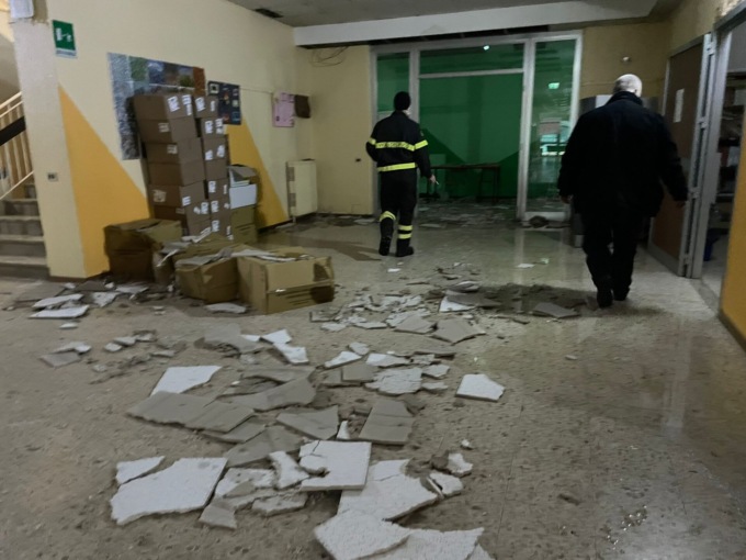 Allagamento a scuola: il plesso è pronto a riaprire