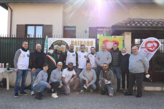 Un nuovo defibrillatore donato alla città