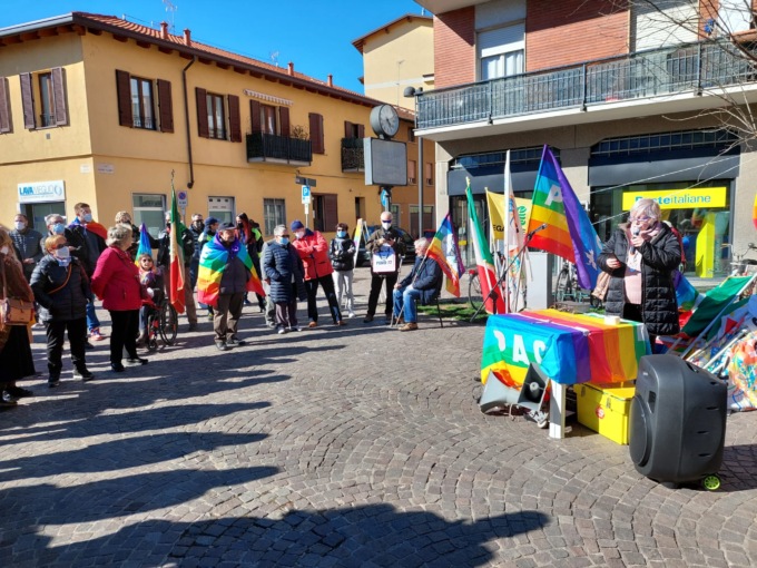 Un presidio Magentino in favore della pace