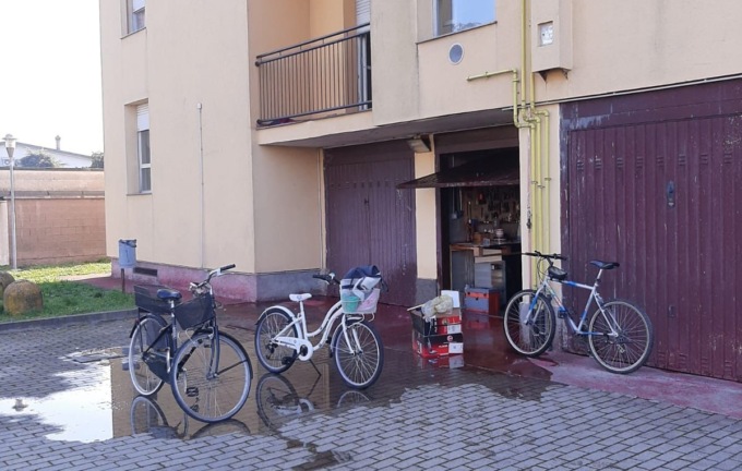 Calorifero rotto, appartamento allagato